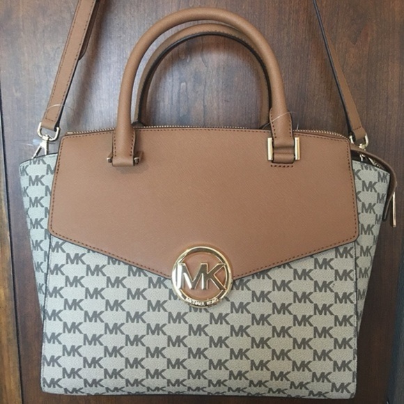 Michael Kors Signature Saffiano Leather Tan and Cream Satchel - Picture 3 of 9